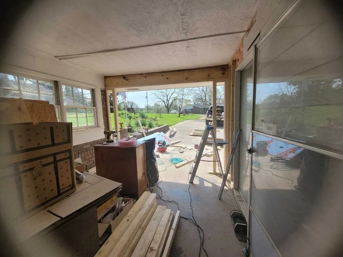 Air movers and dehumidifier for Water Mitigation Services in Calcutta